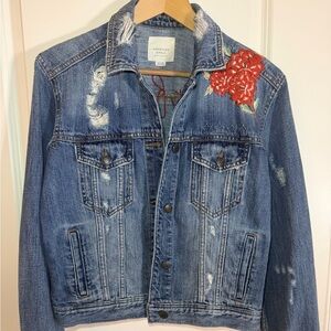 American Eagle Outfitters Distressed Blue Denim Jacket Red Floral Embroidery